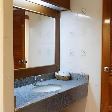 فندق ذا إمبريس نان المظهر الخارجي الصورة